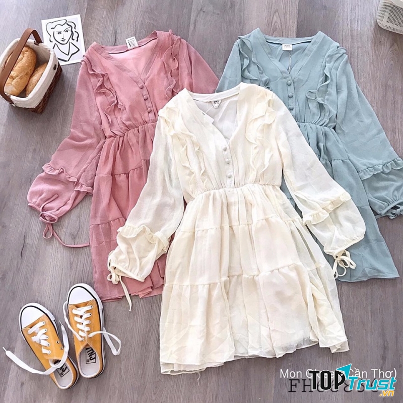 Mabu Shop cũng được xem là một thiên đường mua sắm với rất nhiều các mặt hàng quần áo đa dạng về mẫu mã, phong phú về kiểu dáng