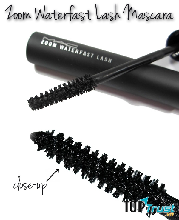 MAC Zoom Waterfast Lash Mascara