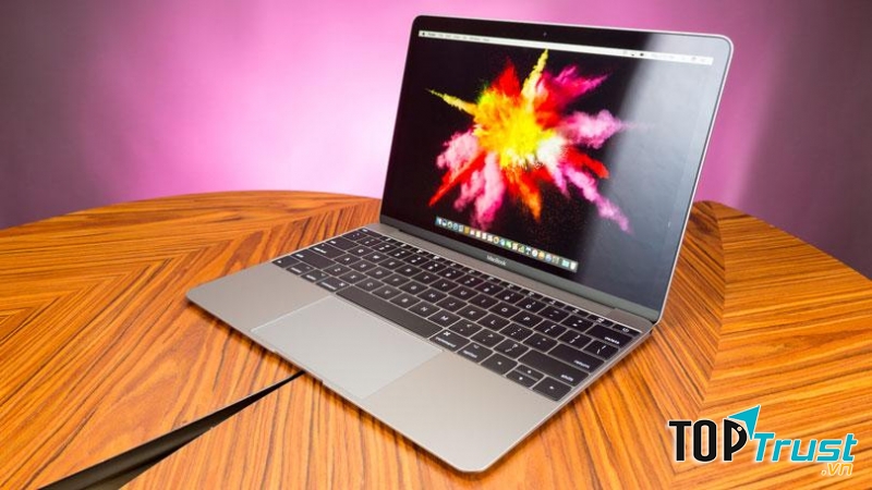 Macbook 12 (The New Macbook) – Giá: 30 triệu