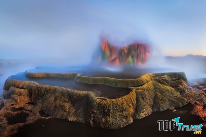 Mạch nước phun Fly