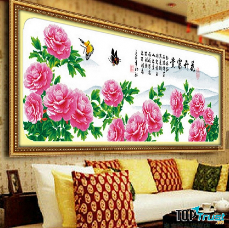 Tranh chữ thập tại Mai Anh shop