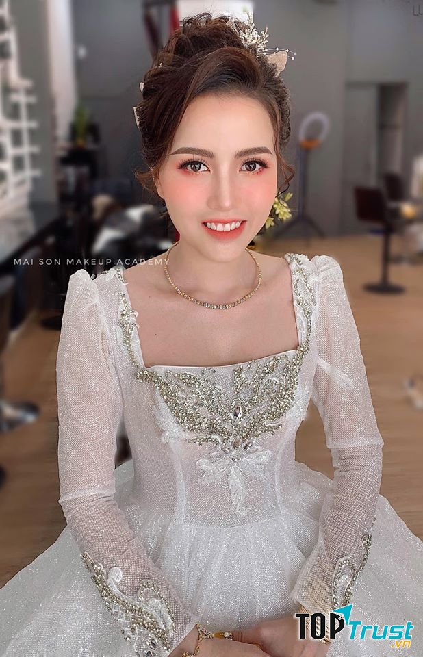 Mai Sơn Makeup