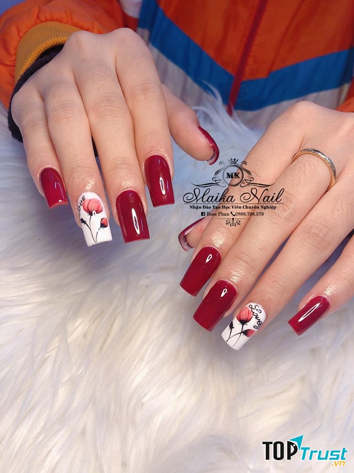 MAIKA NAIL