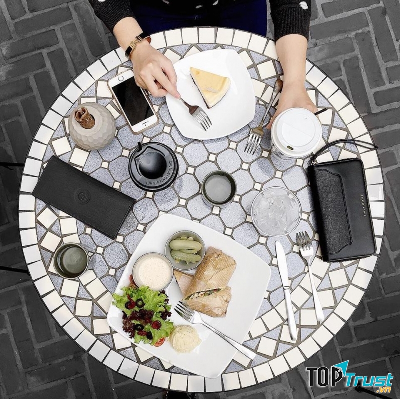 Những bức ảnh được chụp tại Maison De Blanc - Bakery & Dessert Cafe sẽ luôn là những bức hình đẹp nhất