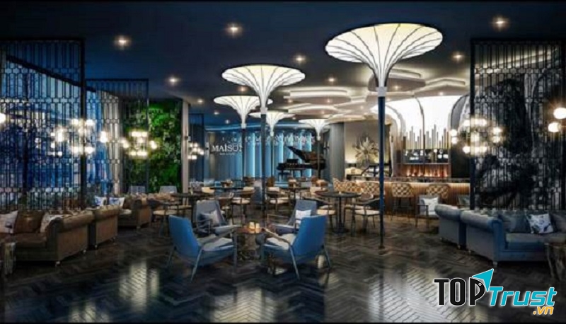 Maison - Restaurant & Bar & Coffee