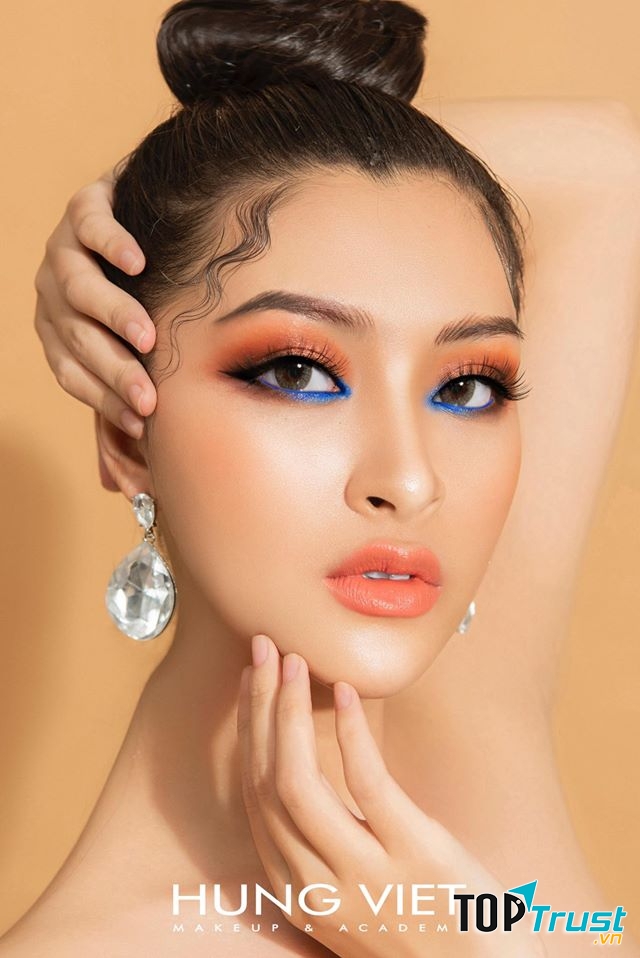 Make Up Hùng Việt