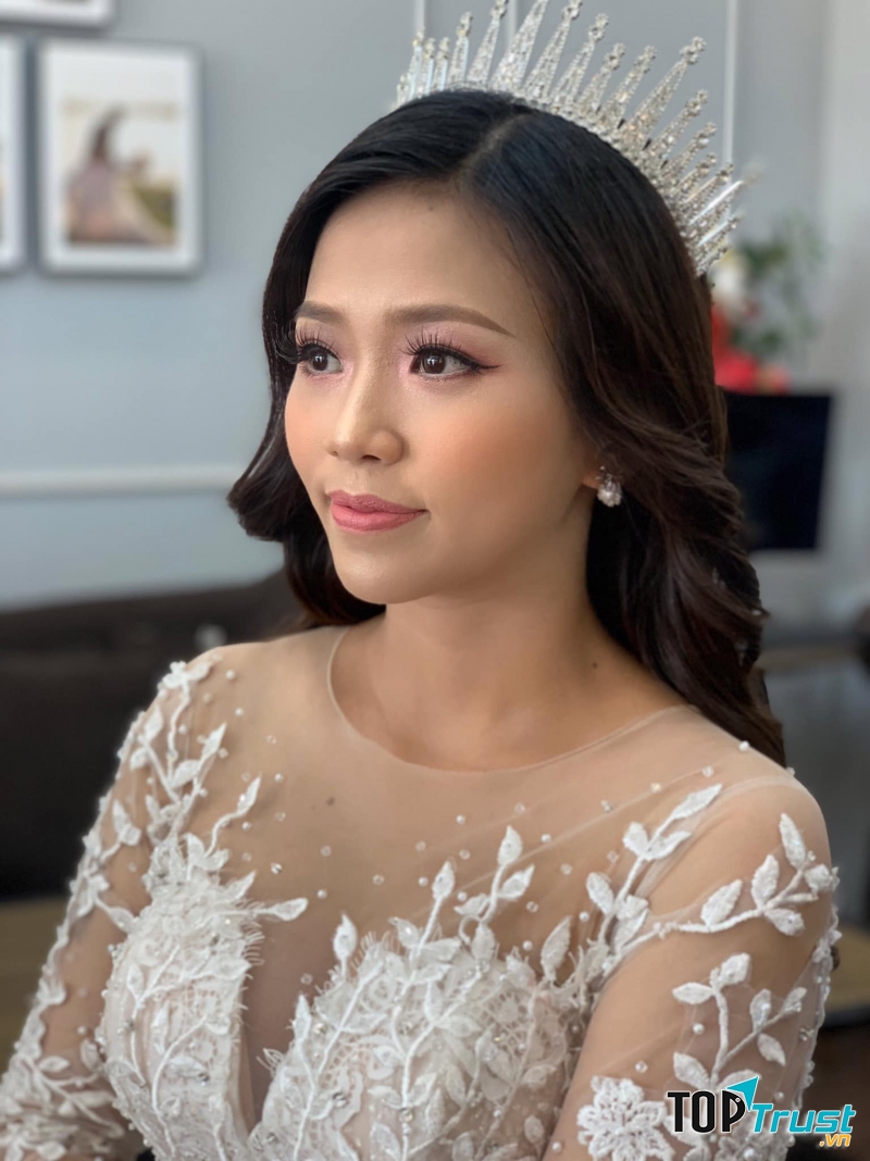 Make up Nga Do