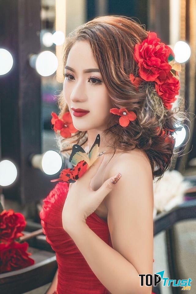 Makeup Hương Chanel