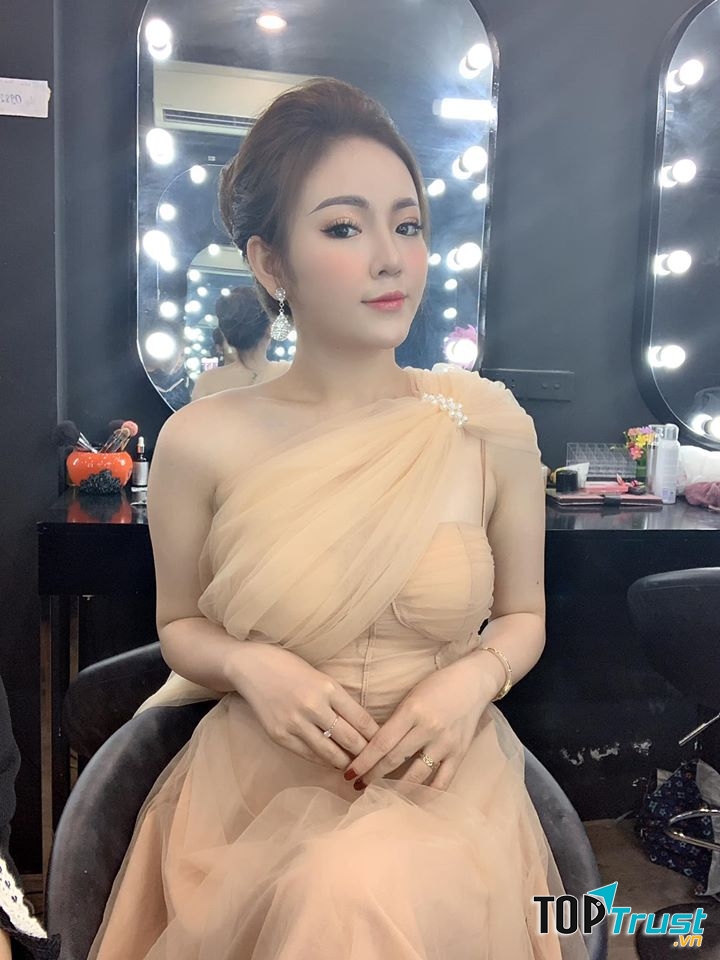 Makeup Yến Thanh