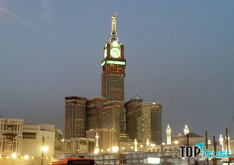 Tòa tháp cao thứ ba trên thế giới