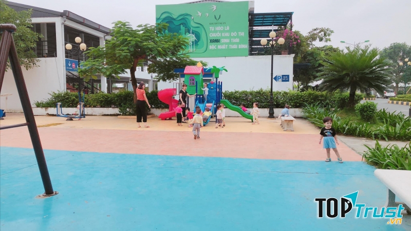 Mầm non Happy Kids