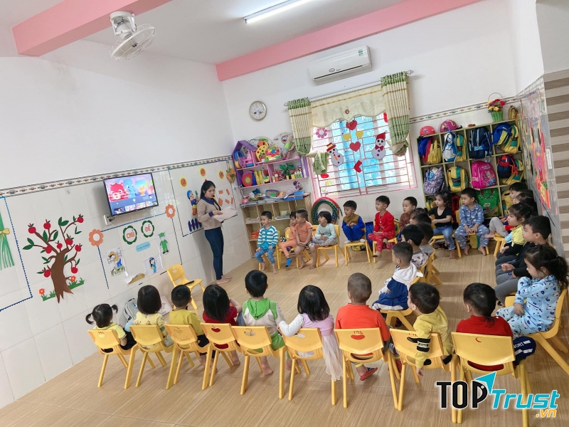 Mầm non HappyKids