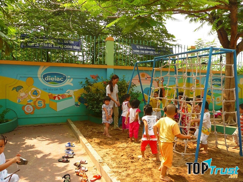 Trường giúp trẻ phát triển một cách toàn diện về Đức – Trí – Thể – Mỹ