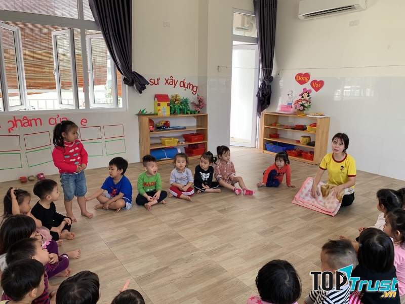 Mầm Non Kid's World Quy Nhơn