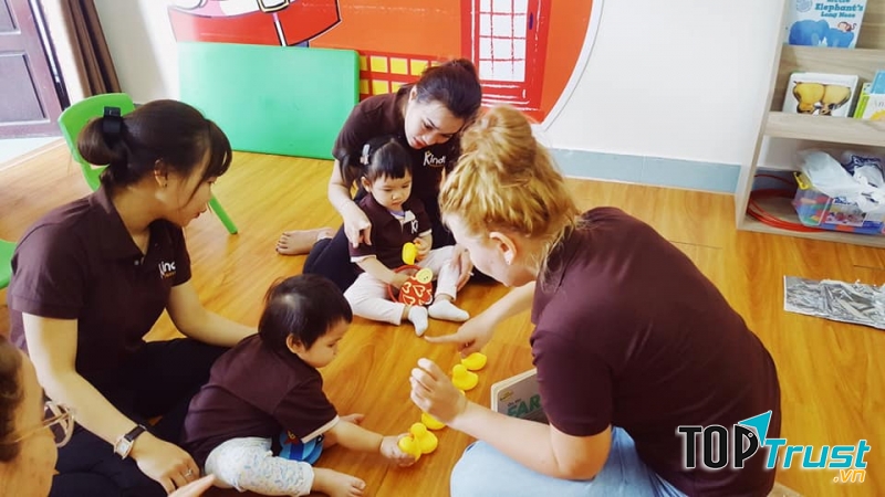 Mầm non Song ngữ Kindle