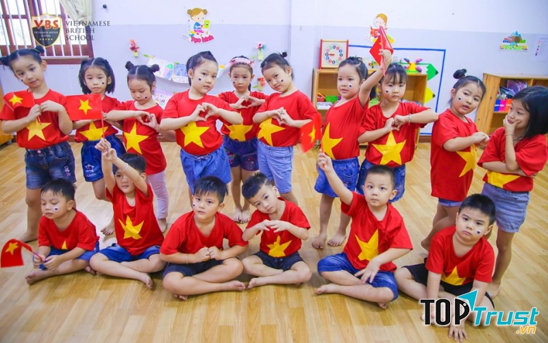 Mầm non Việt Anh