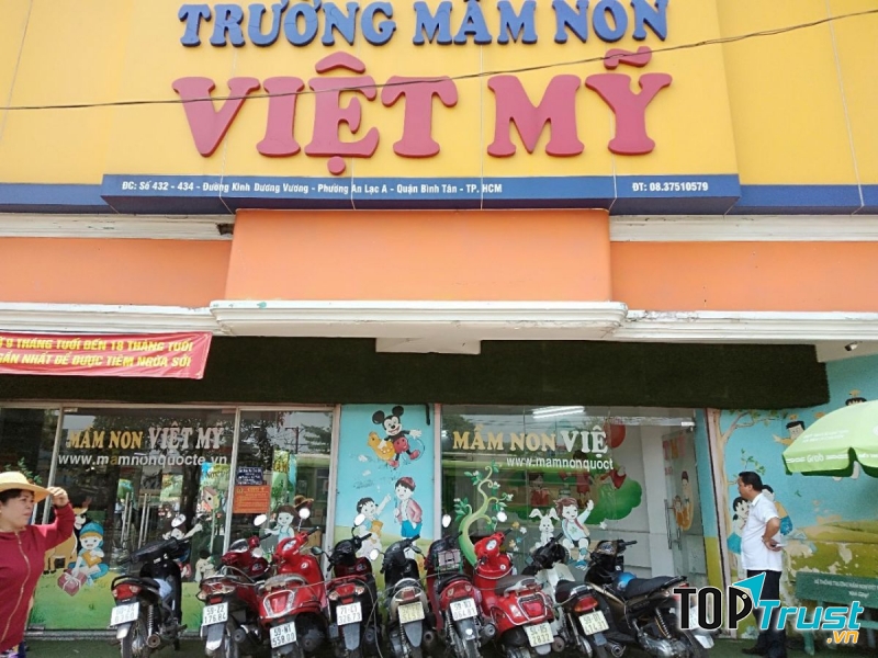 Mầm non Việt Mỹ