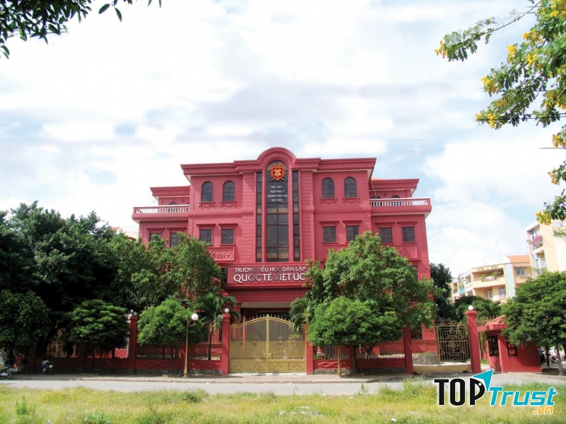 Mầm non Việt Úc