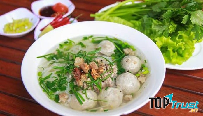 Hủ tiếu bò viên đơn giản mà rất ngon miệng