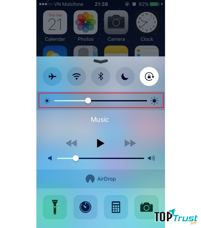 Luôn để độ sáng màn hình ở mức hợp lý
