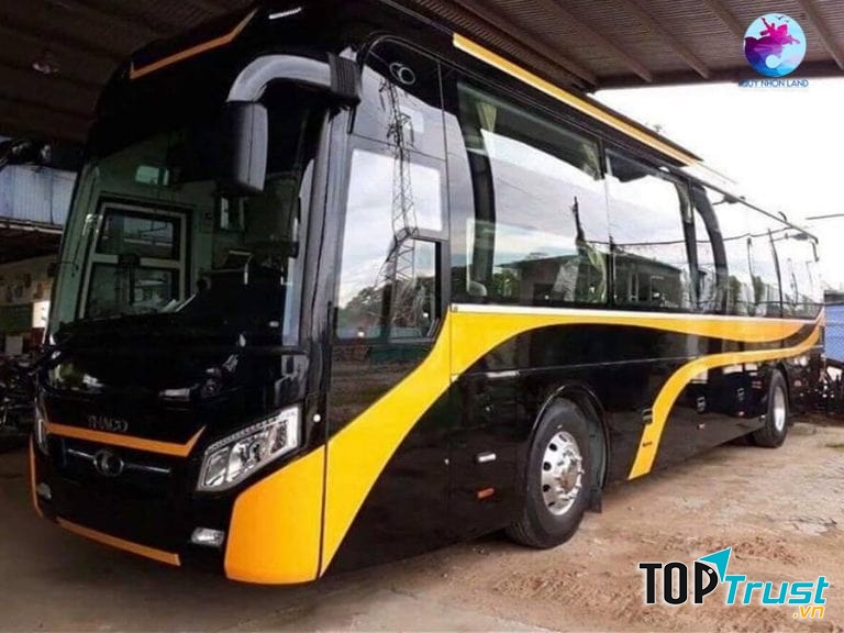 Mạnh Hùng Limousine