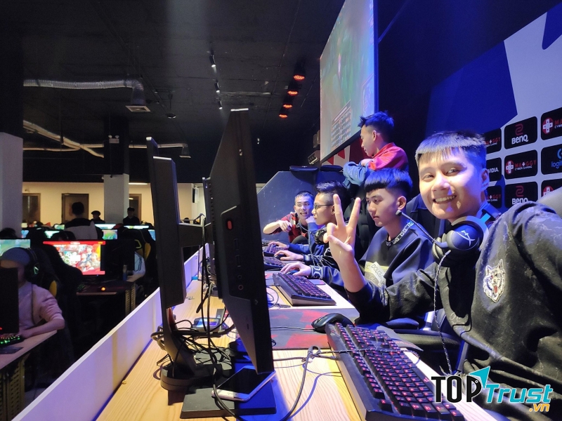 Maoggy Cyber Gaming
