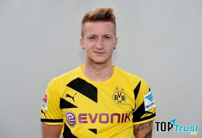 Anh sở hữu những kiểu tóc đẹp nhất của làng bóng đá