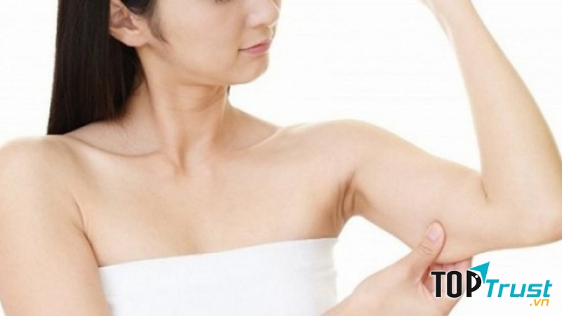 Hãy chú ý nhiều hơn vào việc massage vùng bắp tay nhé