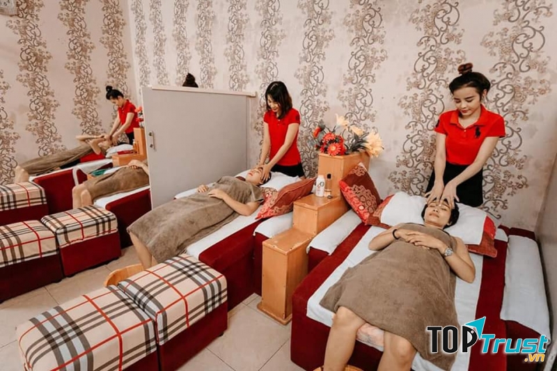Massage gia đình Royal