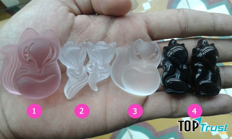 Mặt dây chuyền hình hồ ly