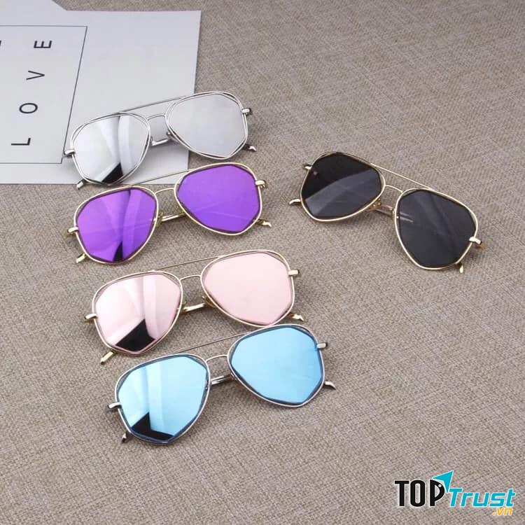 Shop có đa dạng các loại mắt kính xách tay, kính mắt thời trang nam, mắt kính thời trang nữ, mắt kính trẻ em......