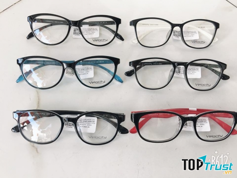 Mắt Kính Điện Biên Phủ