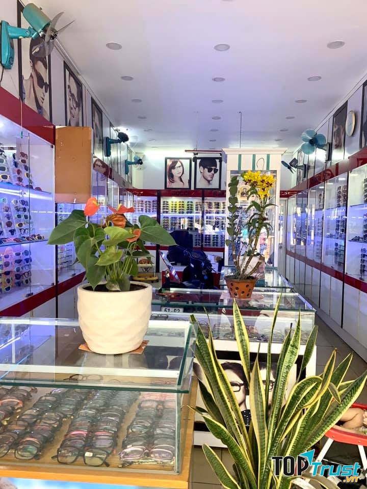 Mắt Kính Minh Hiệu