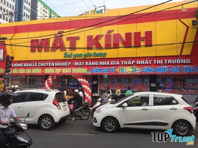 Mắt Kính Sài Gòn Gia Hưng