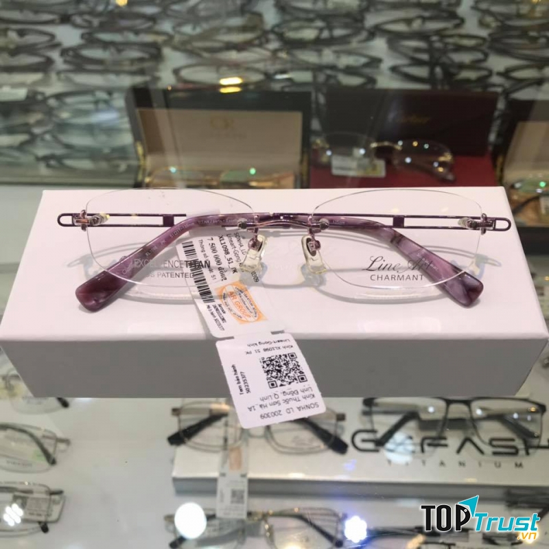 Mắt Kính Sơn Hà