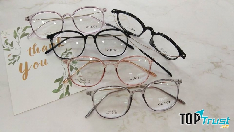 Mắt kính thời trang Vân Tình