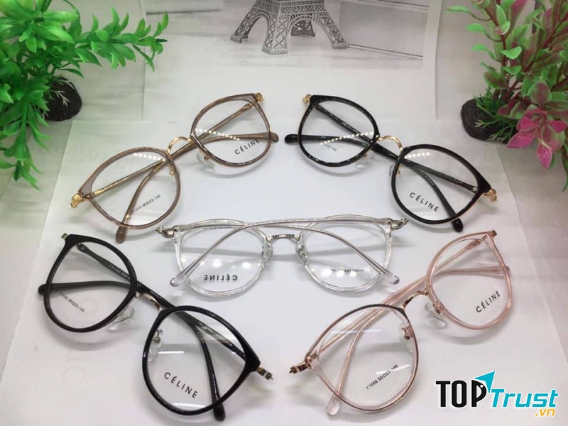 Mắt kính thời trang Vân Tình