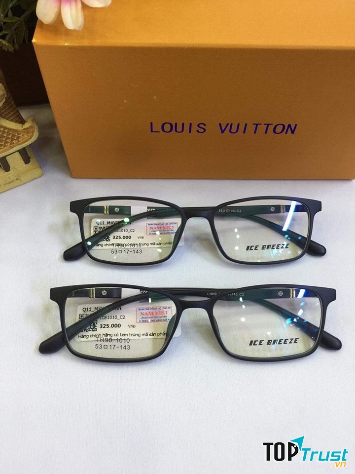 Mắt Kính Việt Đan