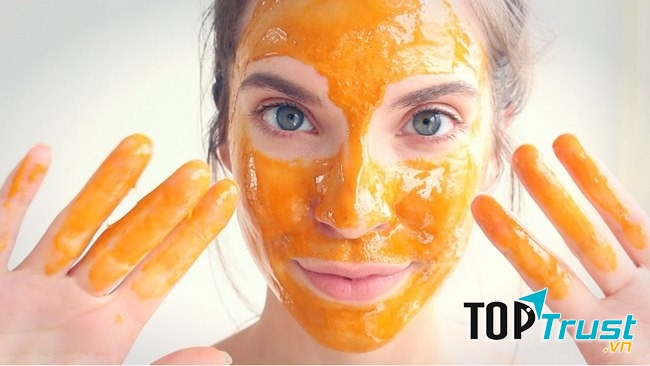 Mặt nạ tinh nghệ và mật ong