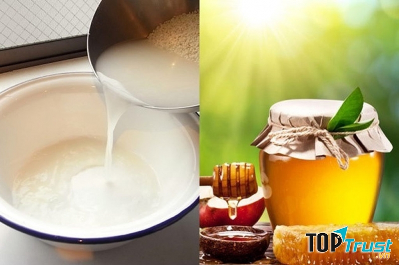 Mặt nạ nước vo gạo và mật ong