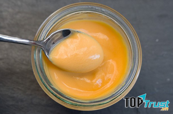 Mặt nạ trắng da từ cà rốt và sữa chua