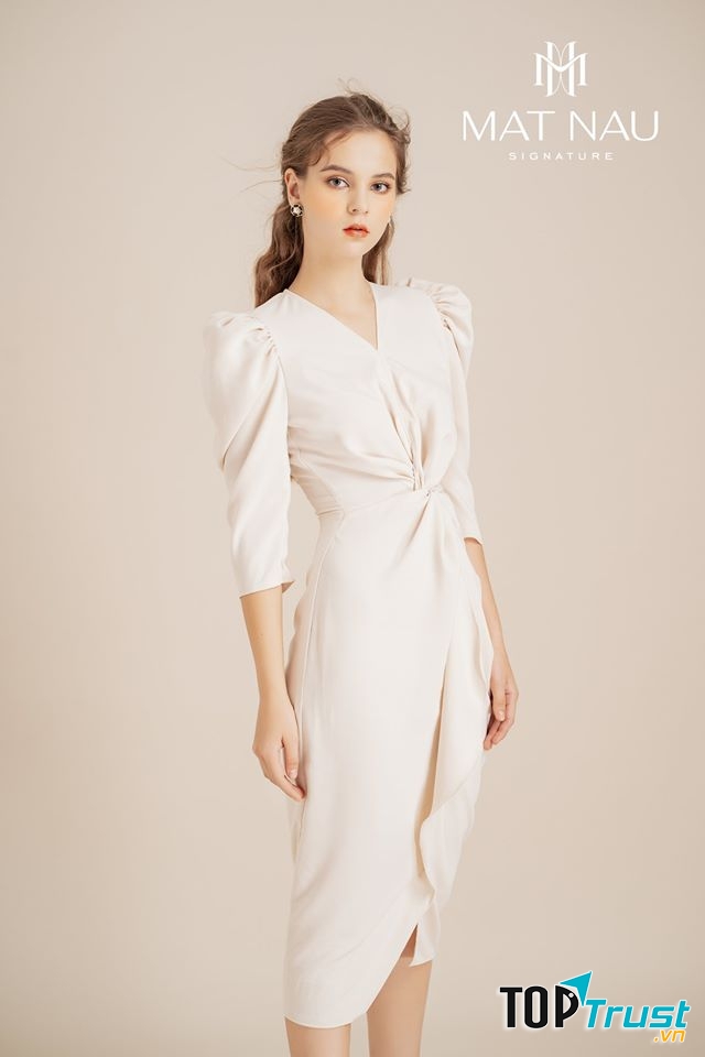 Mắt Nâu Signature