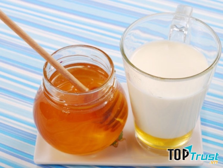 Mật ong và sữa