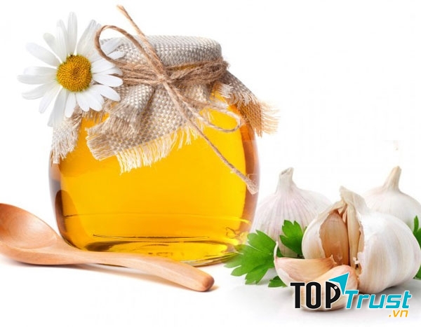 Mật ong và tỏi khô