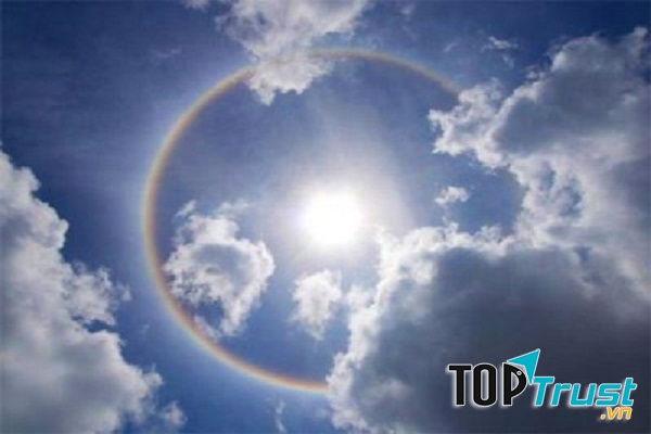 Quầng mặt trời ở Bắc Cạn