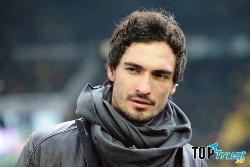 Mats Hummels trông rất giống người mẫu
