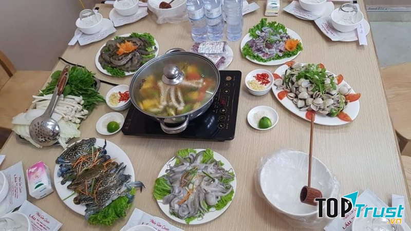 Mẫu Sơn Quán