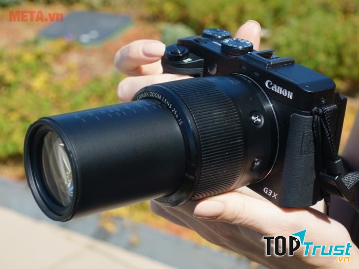 Máy ảnh Canon Powershot G3X có khả năng tự động lấy nét cực nhanh chỉ với 0.14 giây và 31 điểm ảnh