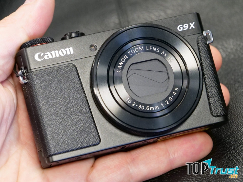 máy ảnh du lịch Canon Powershot G9X Mark II còn tích hợp chức năng quay camera với độ phân giải 1920 x 1080 pixels
