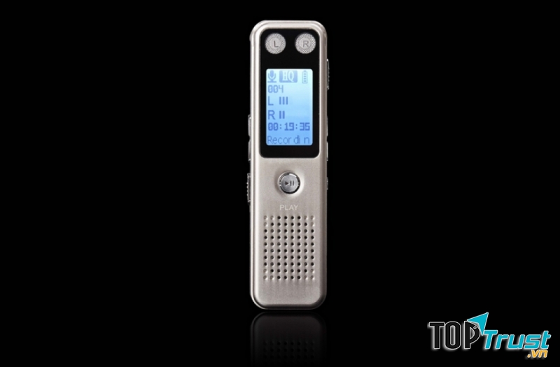 Bạn có thể thoải mái lưu lại mọi khoảng khắc bằng chiếc máy ghi âm siêu nhỏ DV-400